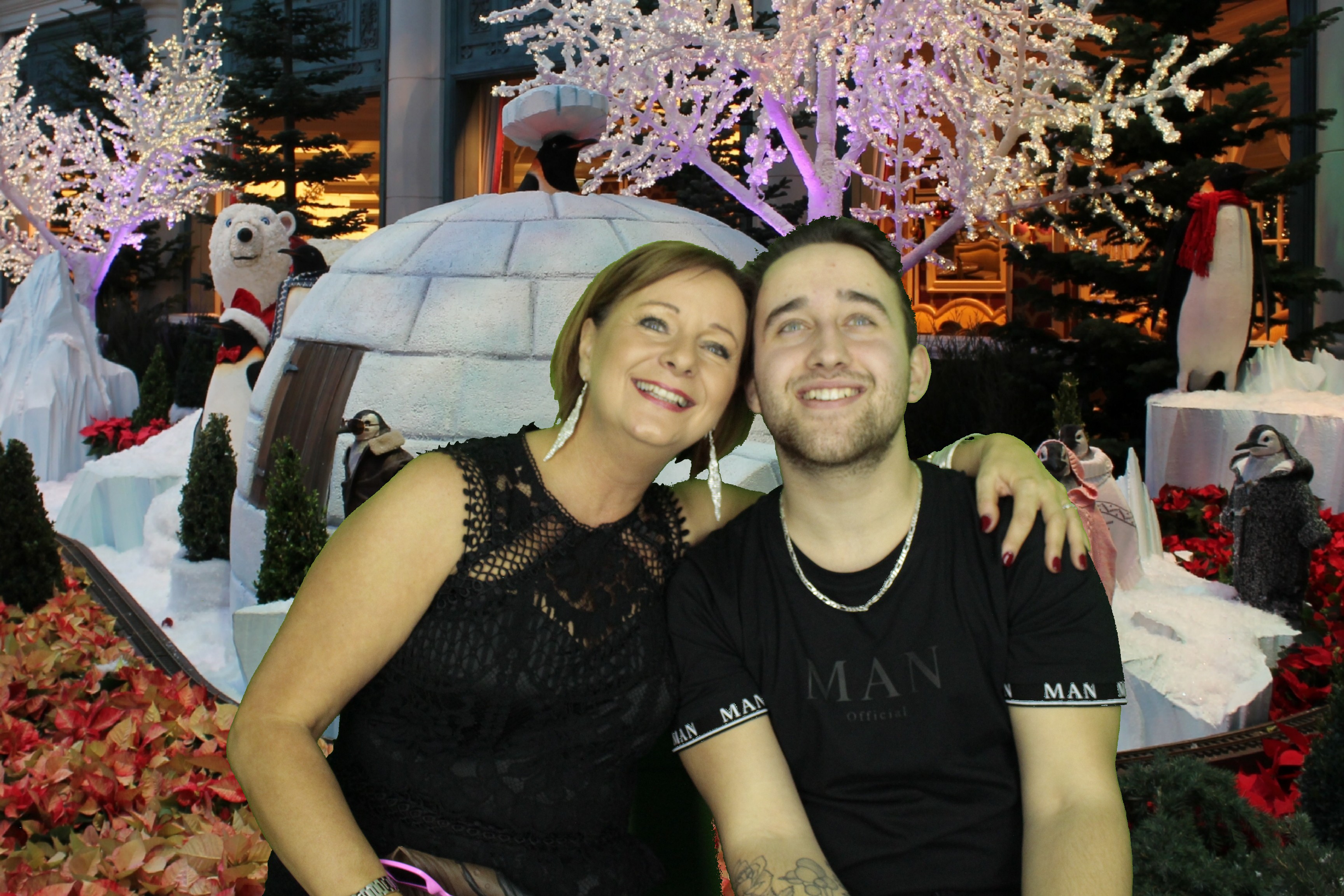 Ocean Network Express Christmas Party 2019 | View more photos from the event at gallery.myphotoboothexperience.co.uk/u/MyPhotoBoothExperienceLtd/Ocean-Network-Express-Christmas-Party-2019